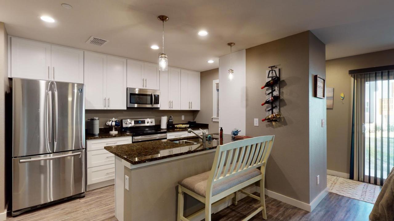 Ah-J136 All New Construction, First Floor Condo Near Marina Port Aransas Exterior photo